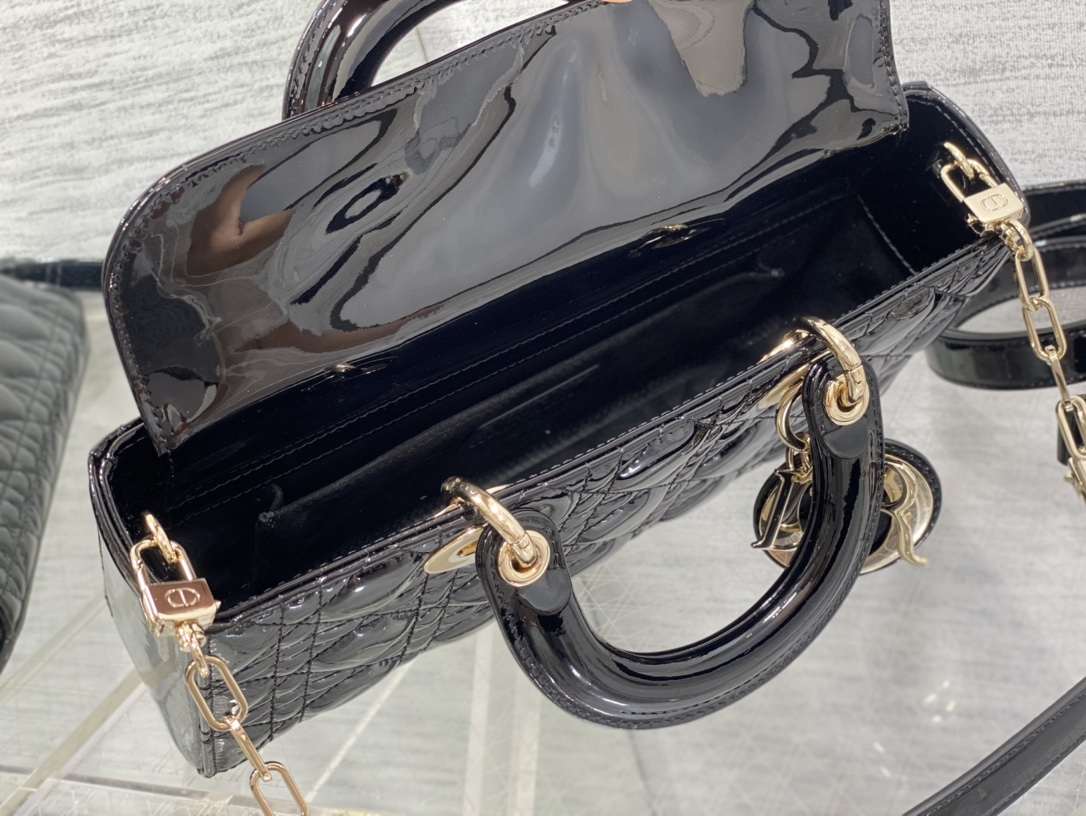 Dior D-joy Medium Patent Leather Bag