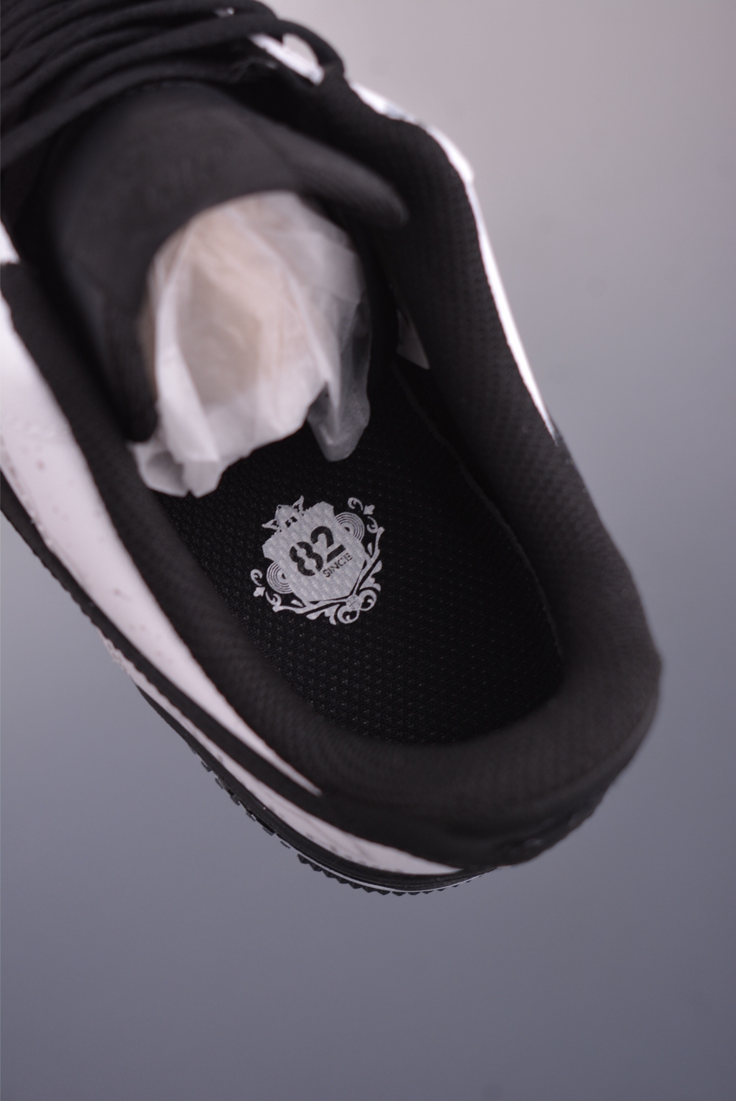 Nike Air Force 1 07 LV8 Low 