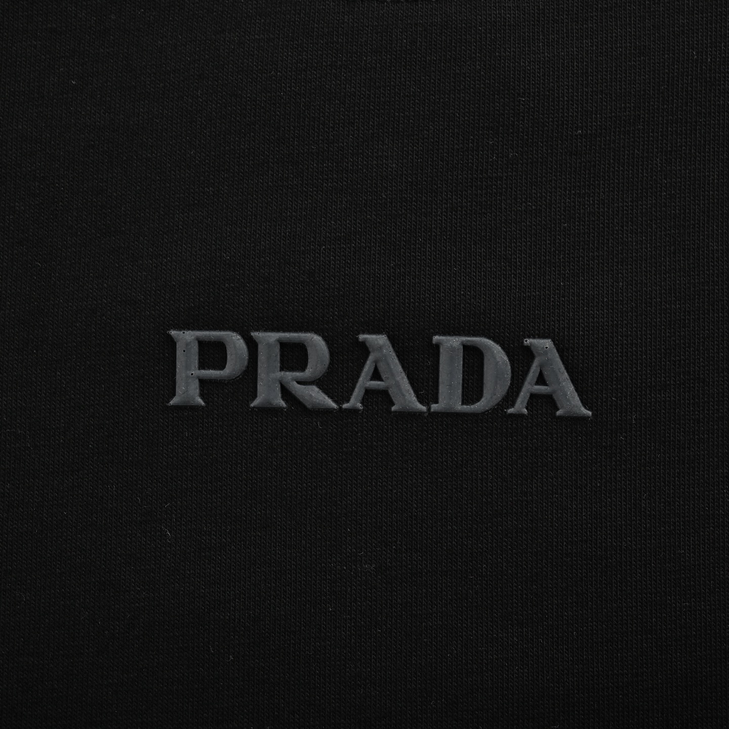 Prada 25ss short-sleeved shirt with triangle logo on the back