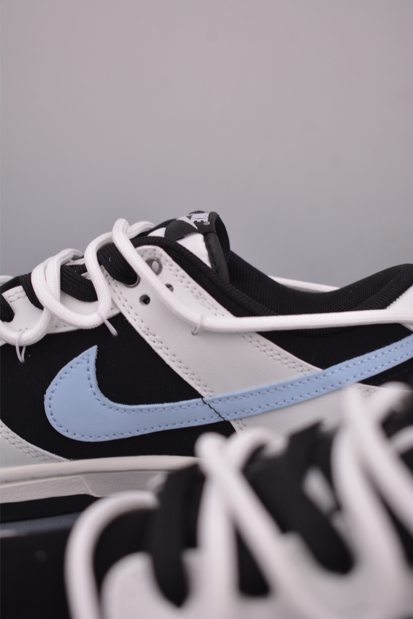 NIKE SB Dunk Low MIRAGLE Deconstructed Straps Black White Light Blue