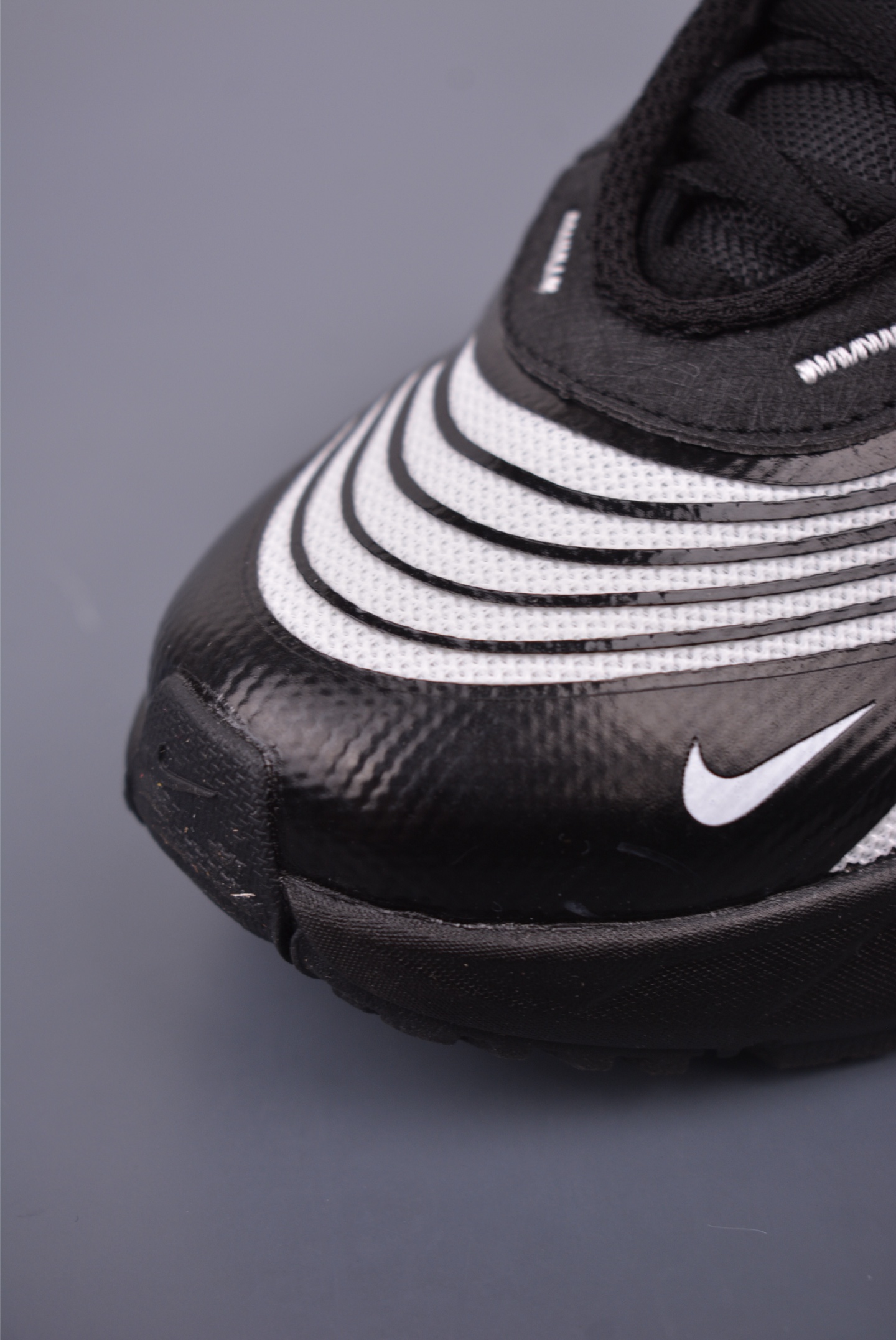 NIKE AIR MAX FIRE 2025 