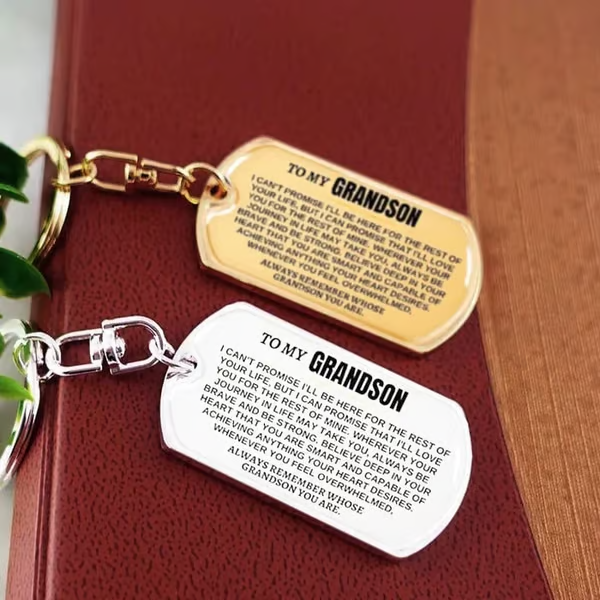 🎁Last Day 49%--🔥 To My Grandchildren - Remember Whose Grandchildren You Are - Unique Keychain 11 Reviews