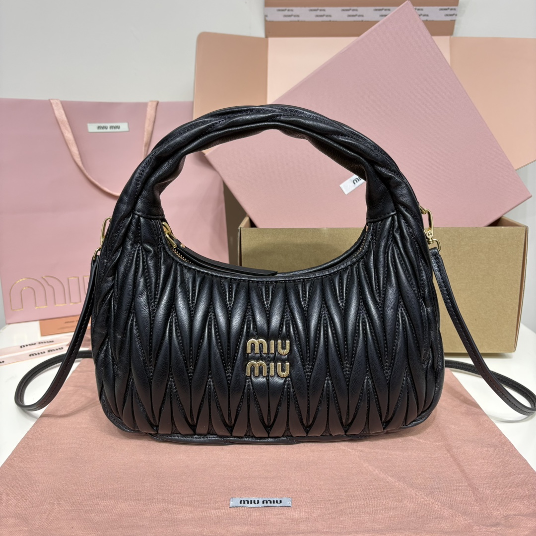 Miu Miu Wander Medium Handbag 5BC153