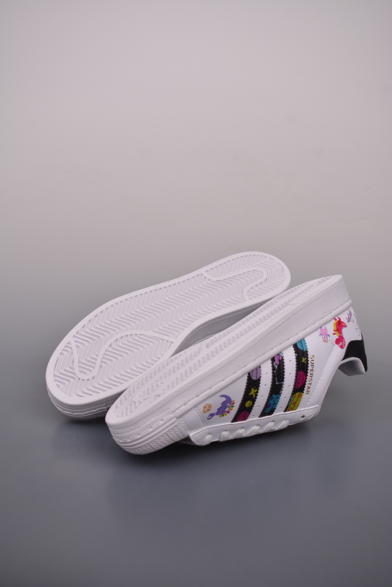 Adidas Originals Superstar Space Dinosaur EG4958