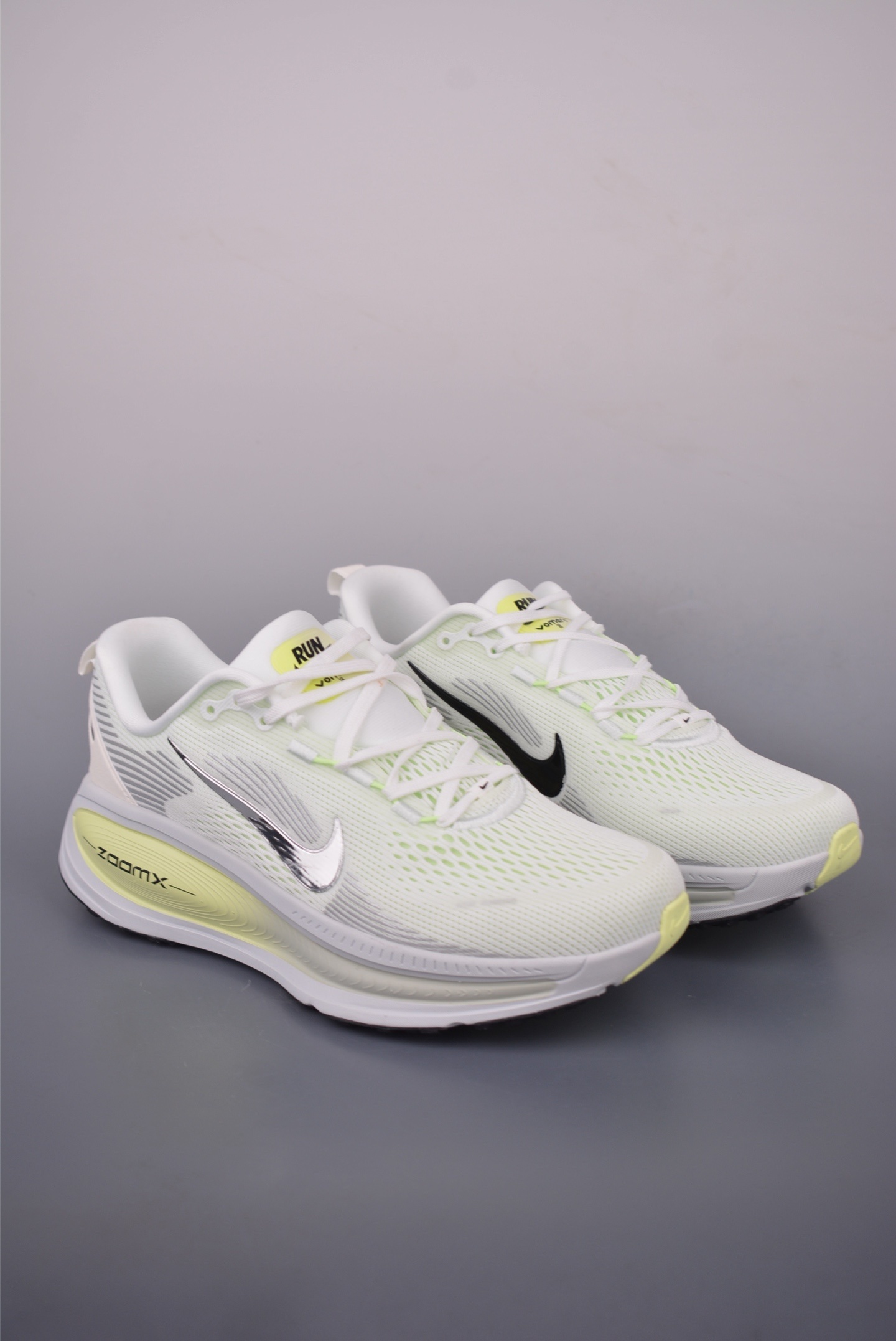 Nike Air Zoom Vomero Plus “White” HM6803-107