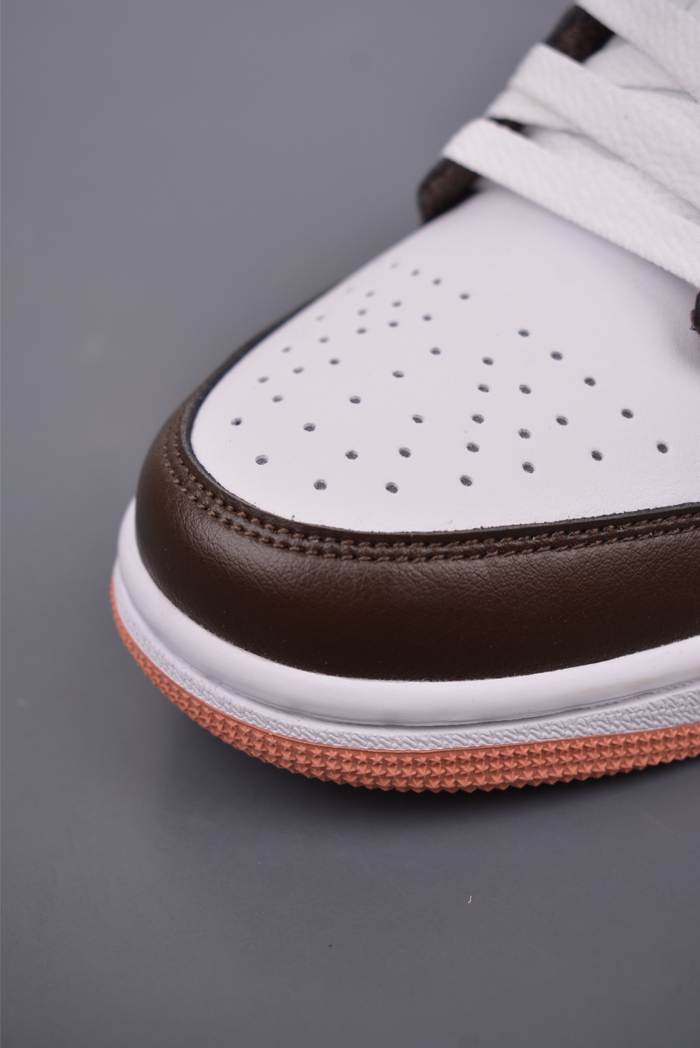 Nike Wmns Air Jordan 1 Low GS Brown White Pink DC0774-82