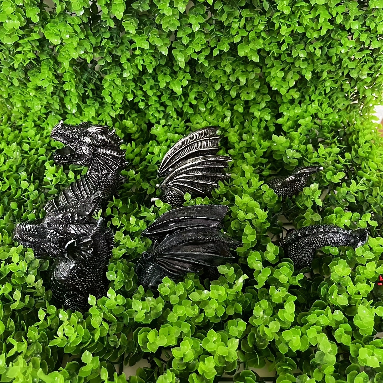 1pc Squatting Sitting Dragon Sculpture, Resin Dragon Statue, Figurine For Outdoor Garden Lawn Backyard Pool Decor