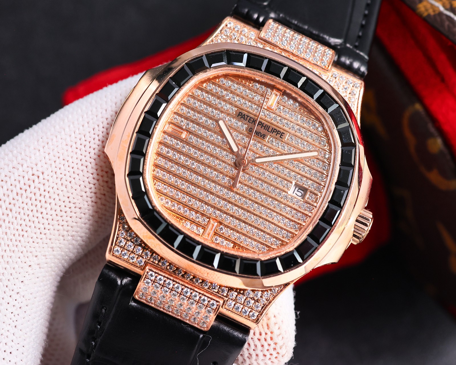 Patek Philippe Diamond Limited Edition Series Nautilus 5711