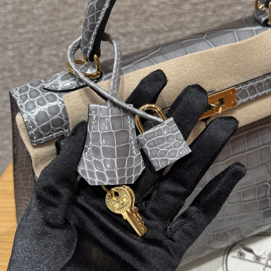 Hermès Kelly 0VGris Ciment (Handmade to order)