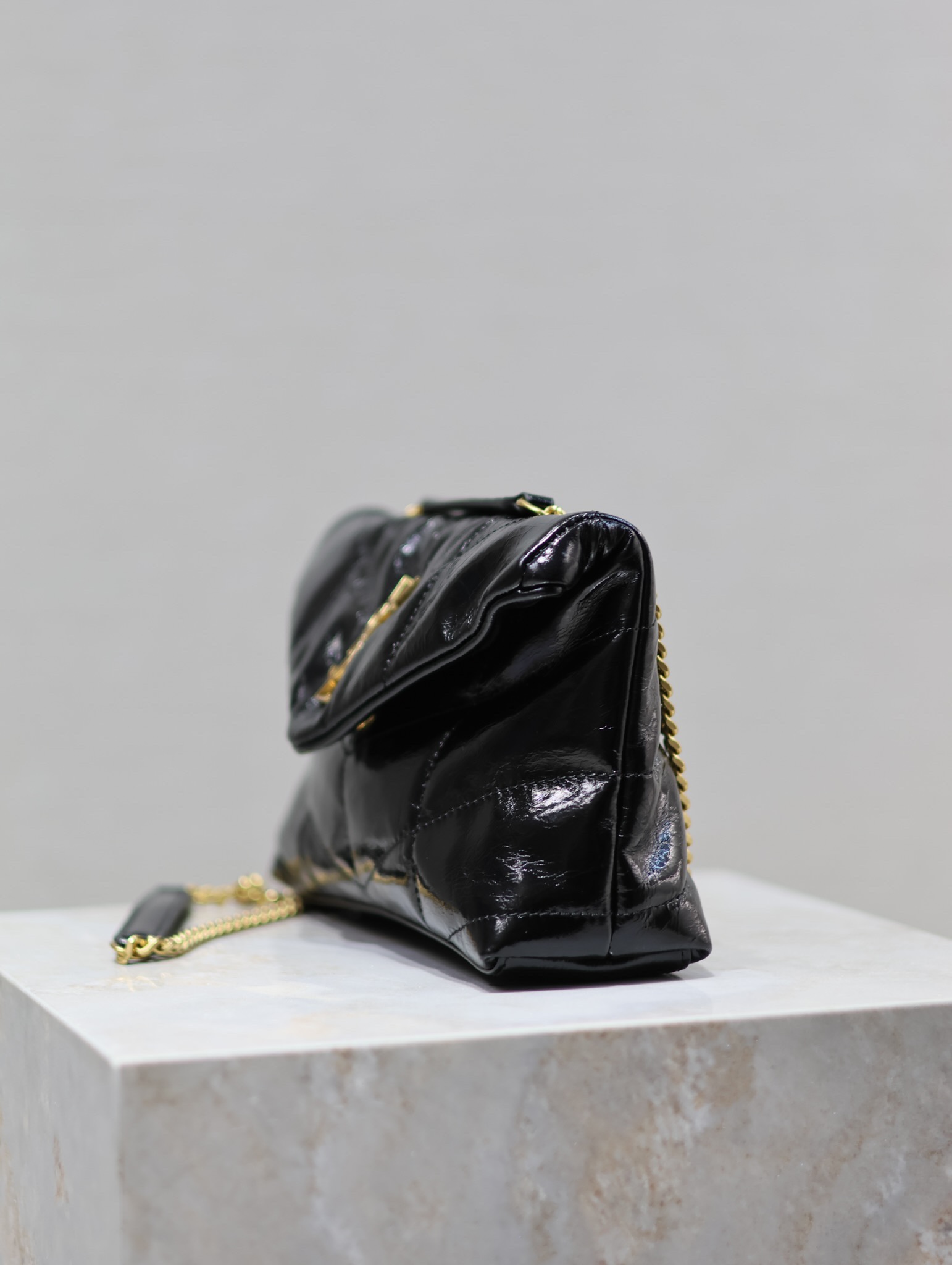 Yves Saint Laurent Loulou Puffer mini chain bag 759337