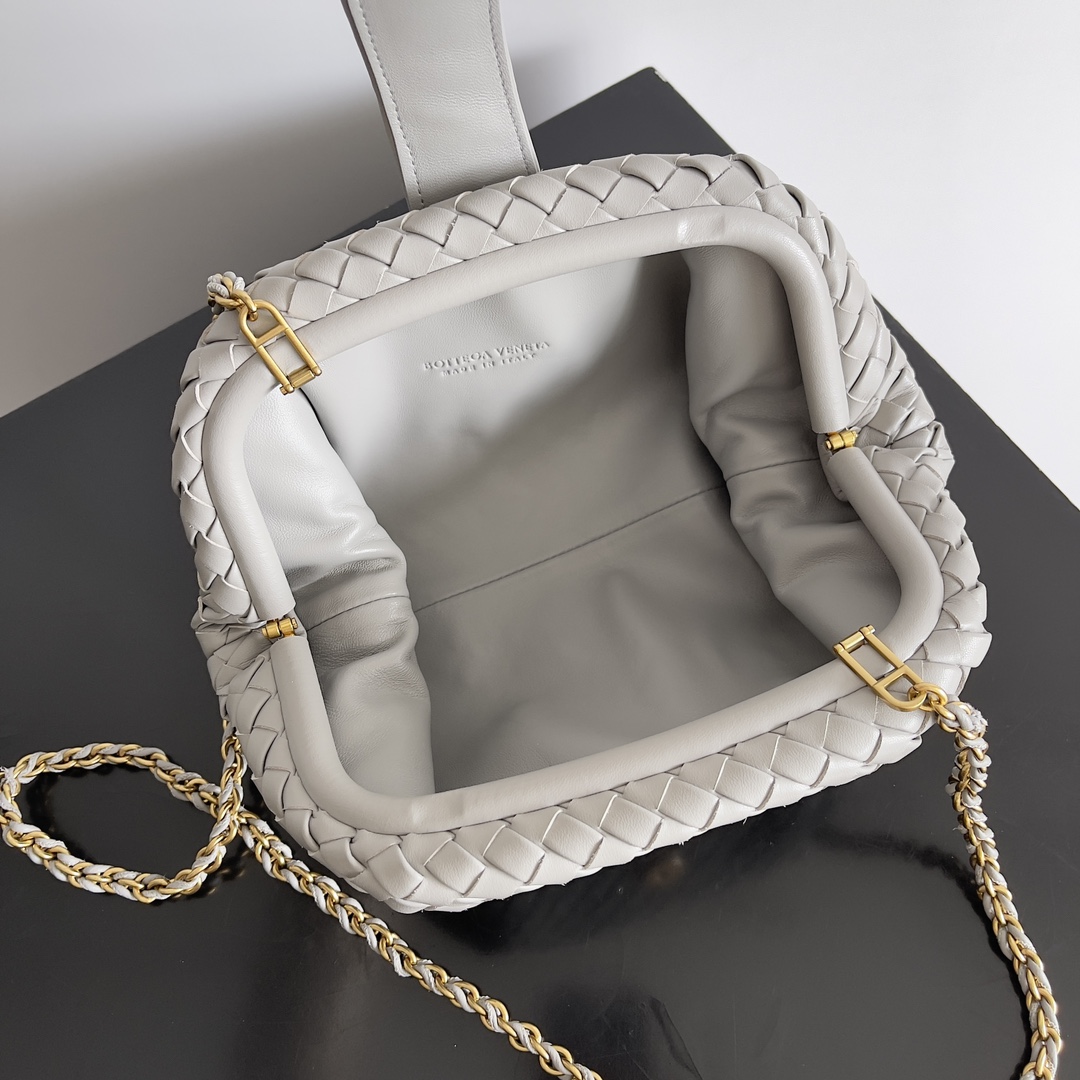 Bottega Veneta LAUREN 1980 Small Clutch 804038