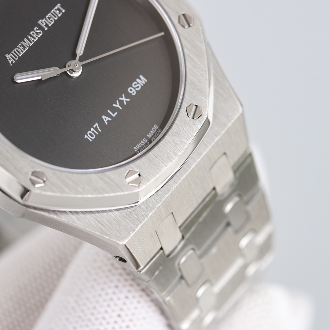 Audemars Piguet Royal Oak 15550BA.OO.1356BA.02