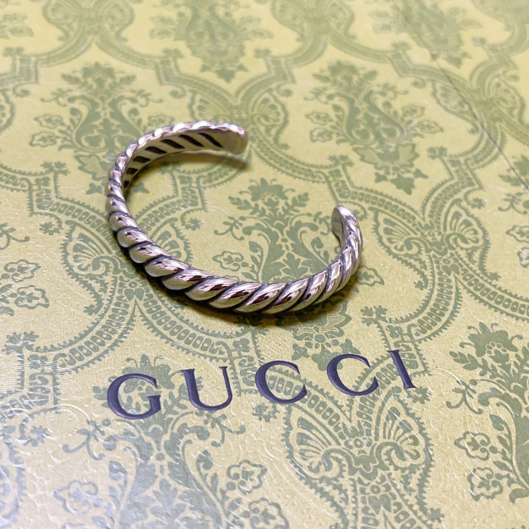 Gucci Braided Line Silver Bracelet