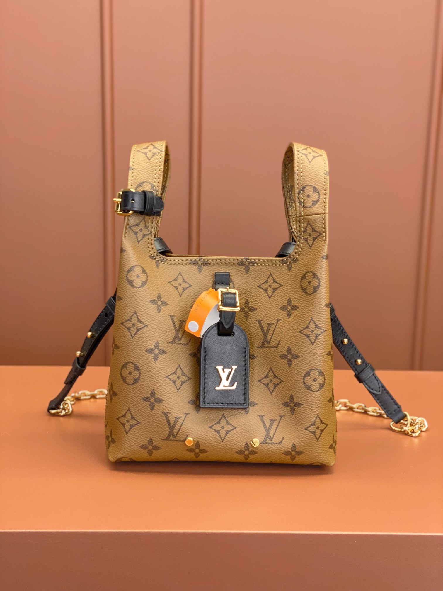 Louis Vuitton ATLANTIS BB Handbag M46816