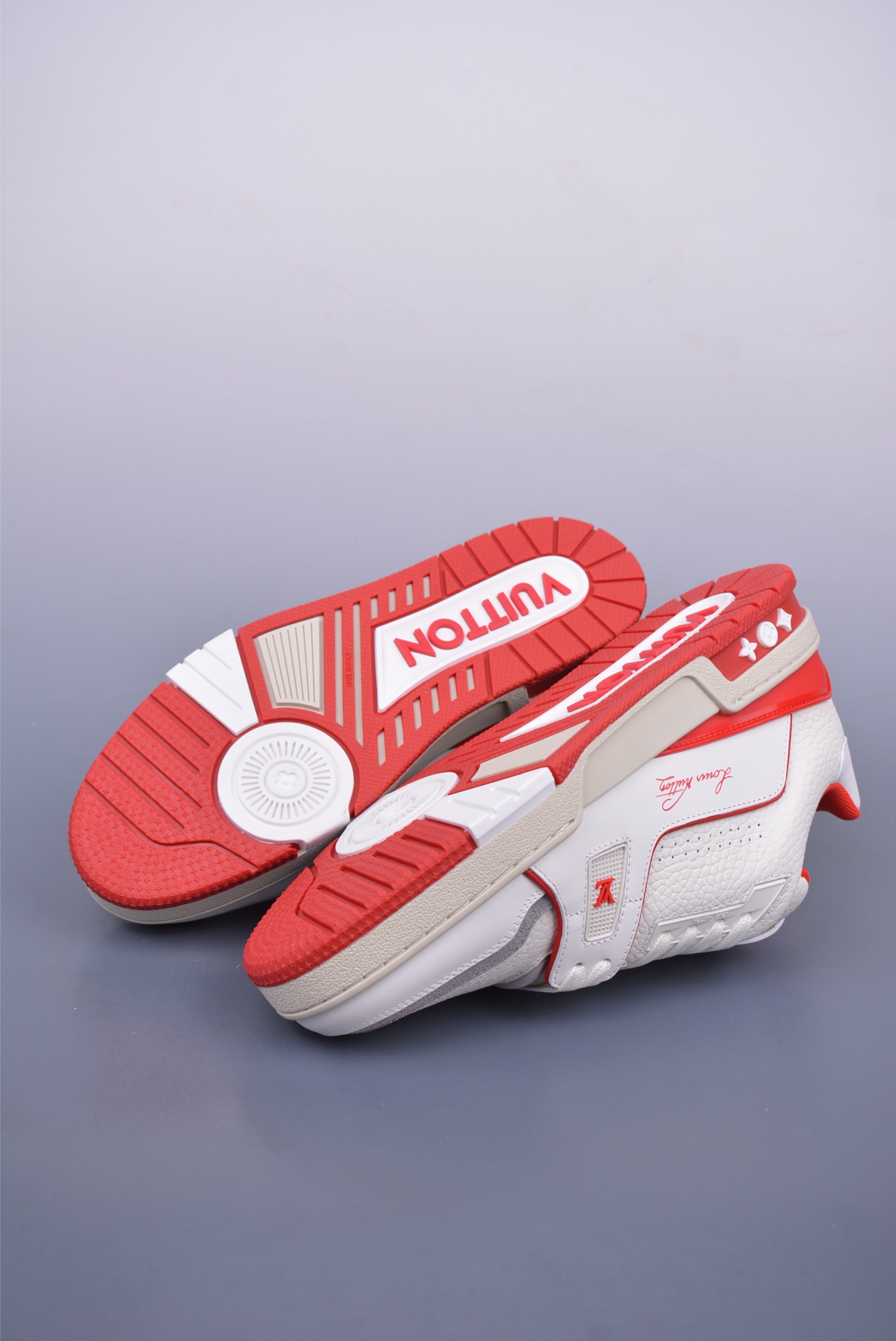 Louis Vuitton Trainer Sneaker Low 
