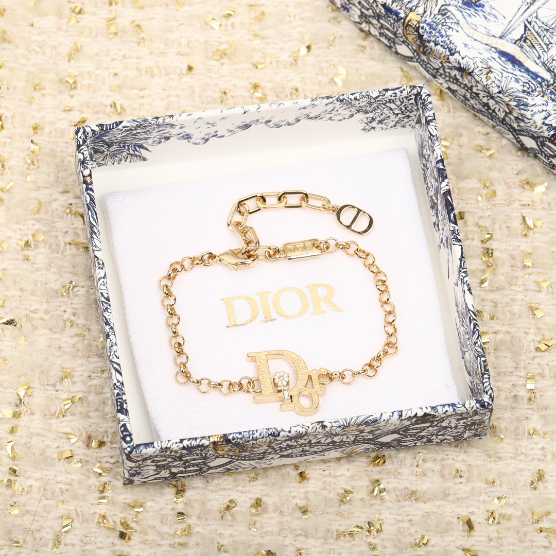 Dior small flower bracelet