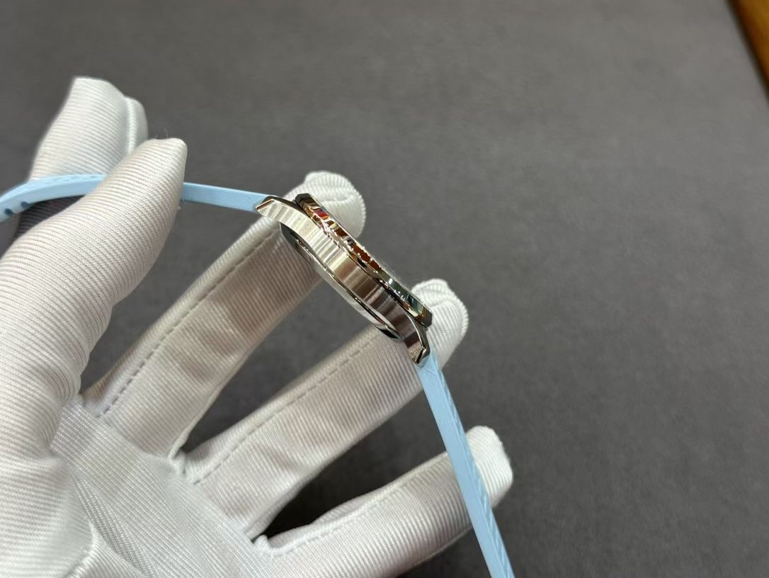 Patek Philippe Factory New AQUANAUT Series