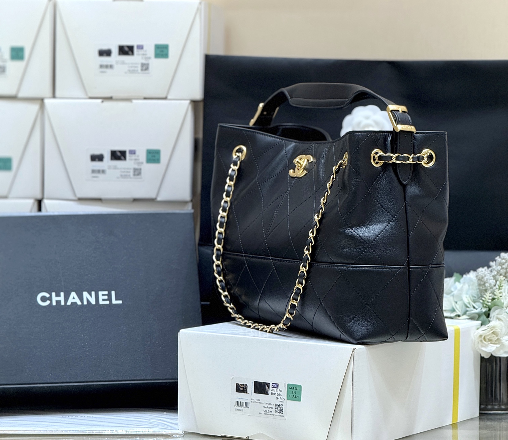 Chanel 25A High-end Handicraft Workshop Suede Colorblock Hobo AS5634 00158