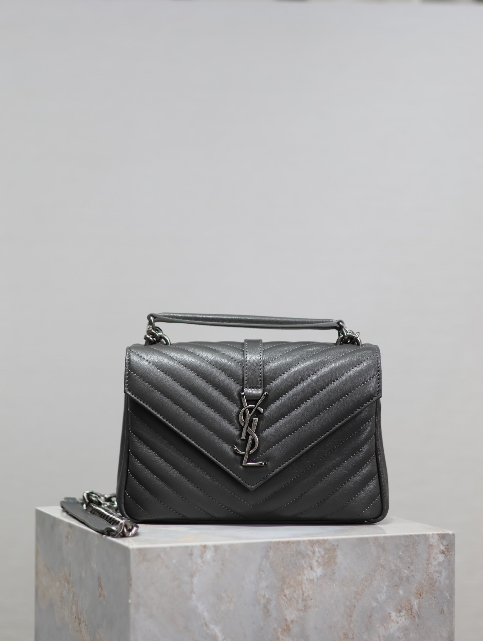 Yves Saint Laurent Monogram college messenger bag 392737