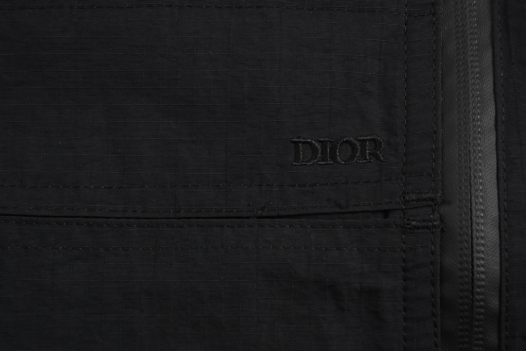 Dior 23Fw Multi-Pocket Zip-Up Cargo Pants