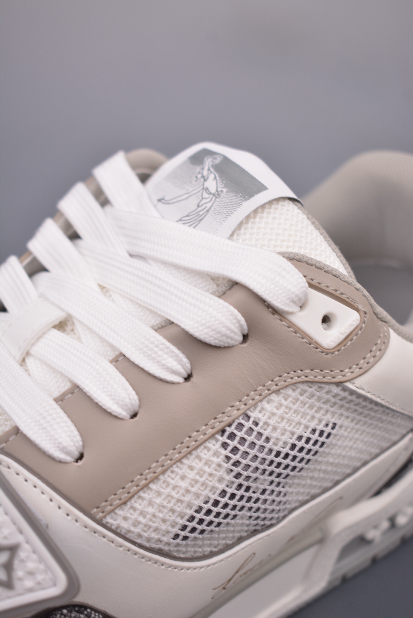 Louis Vuitton Trainer Sneaker Low