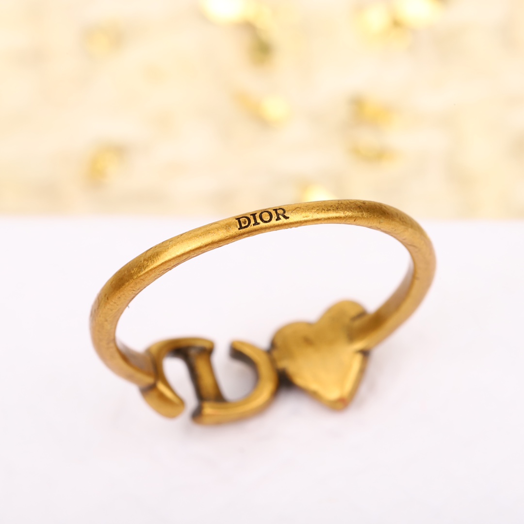 Dior retro love cd bead ring