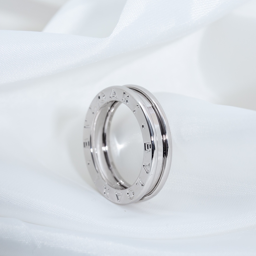 Bulgari zero single band diamond-free ring