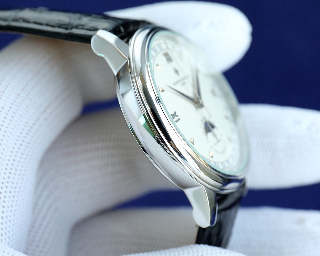 Vacheron Constantin Sun and Moon Phase Series. Men's Watch
