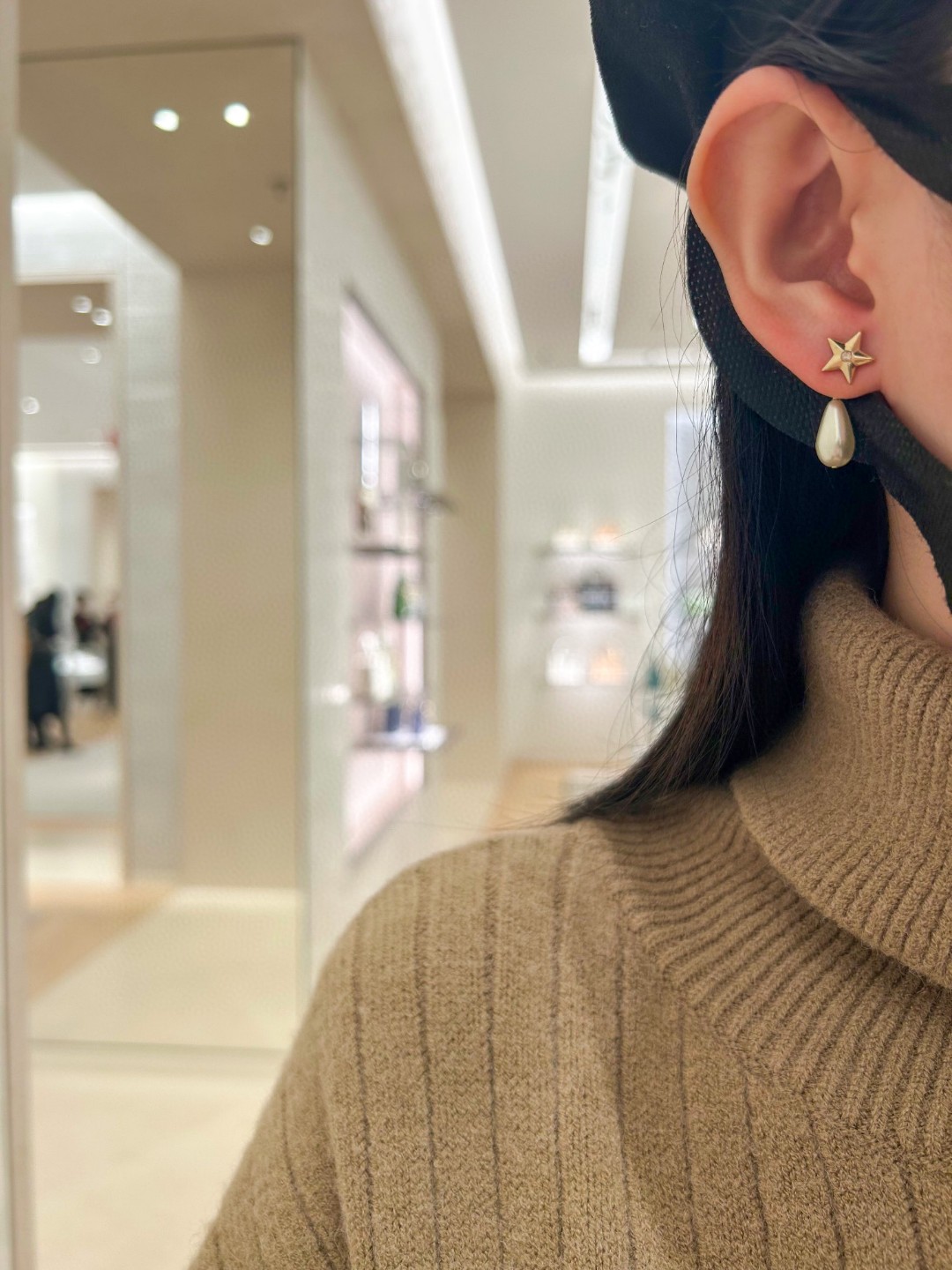 Dior Bee Letter Earrings