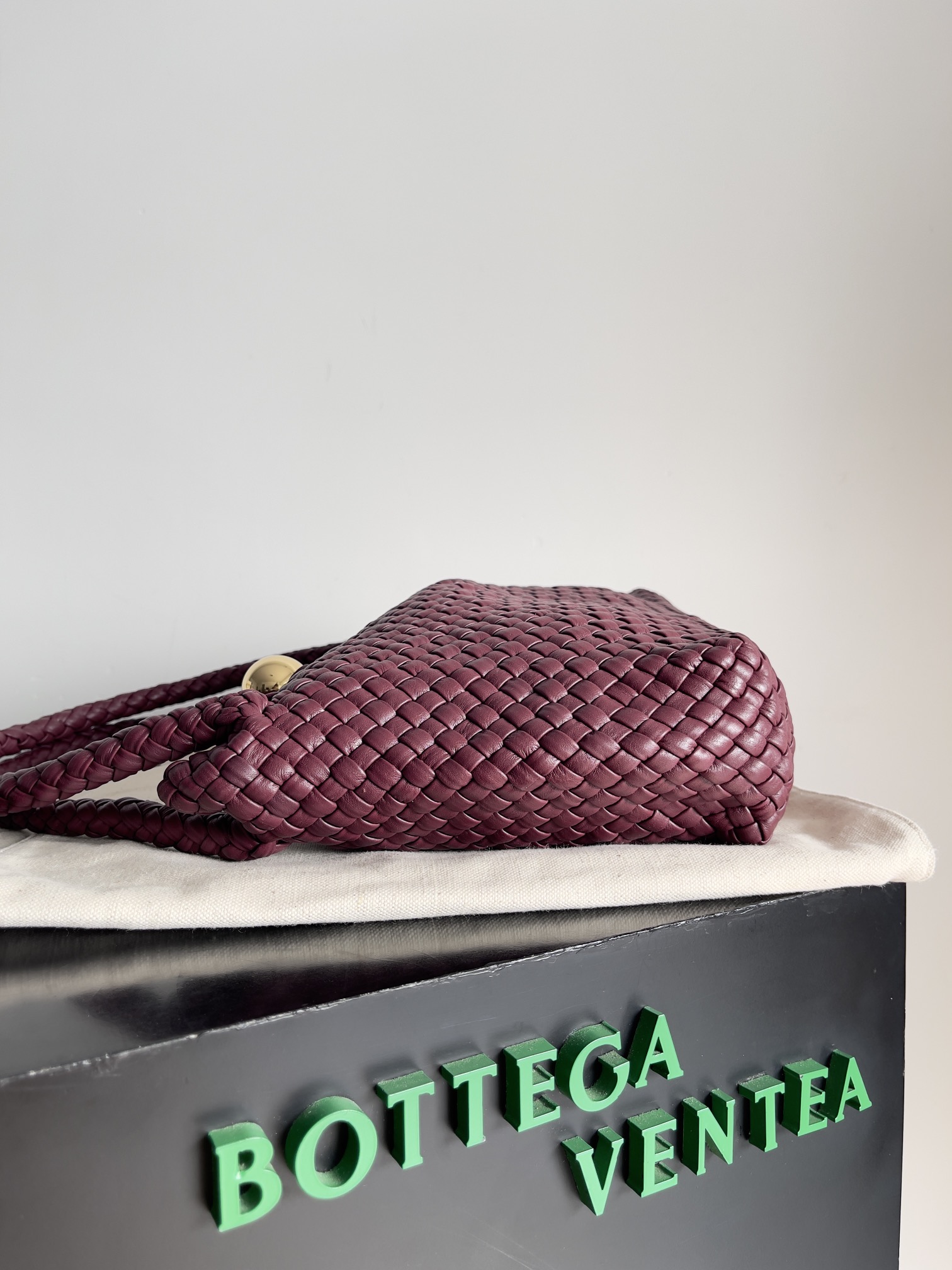 Bottega Veneta TOSCA handbag 716974