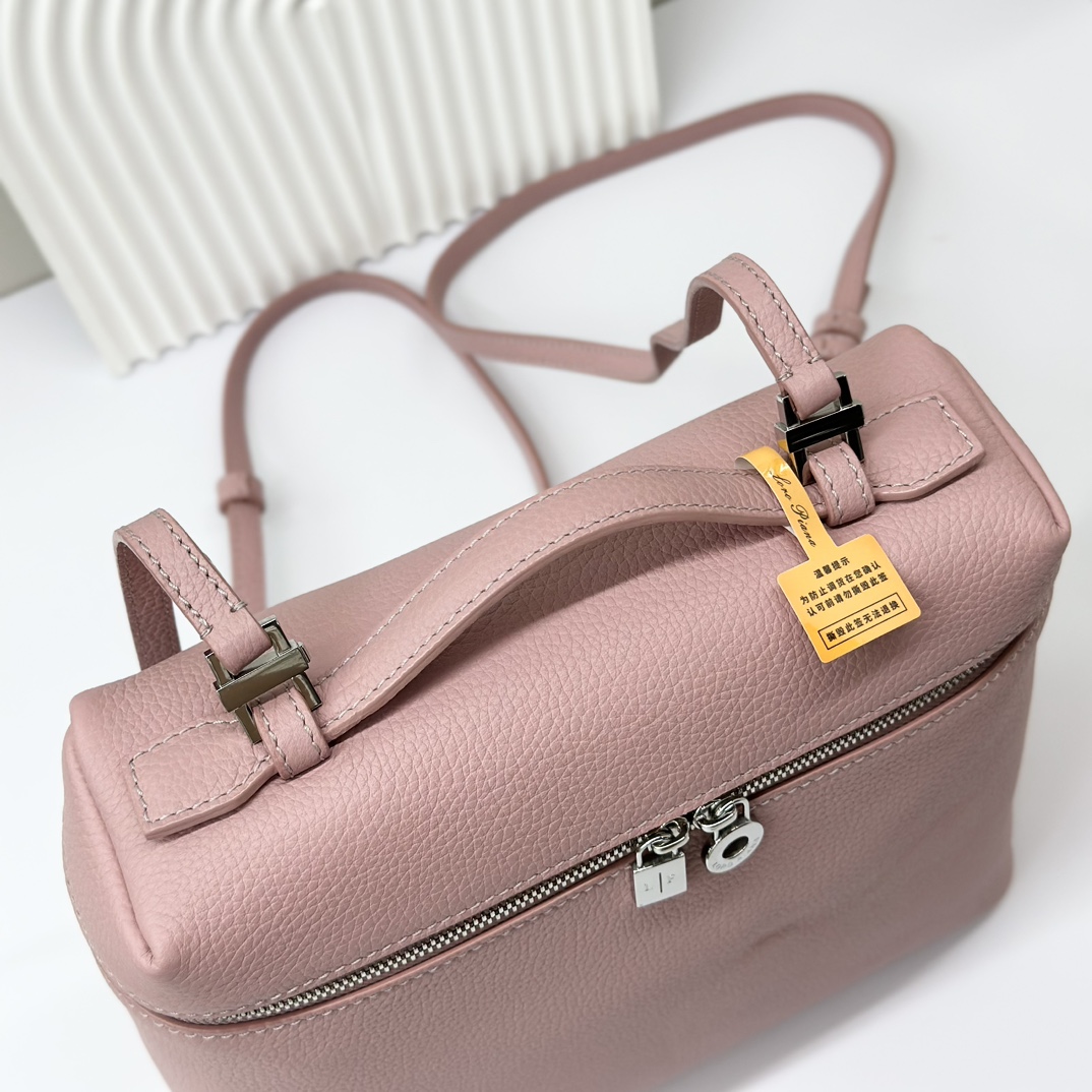 Loro Piana Extra poet L23.5 Square Backpack FAI6491