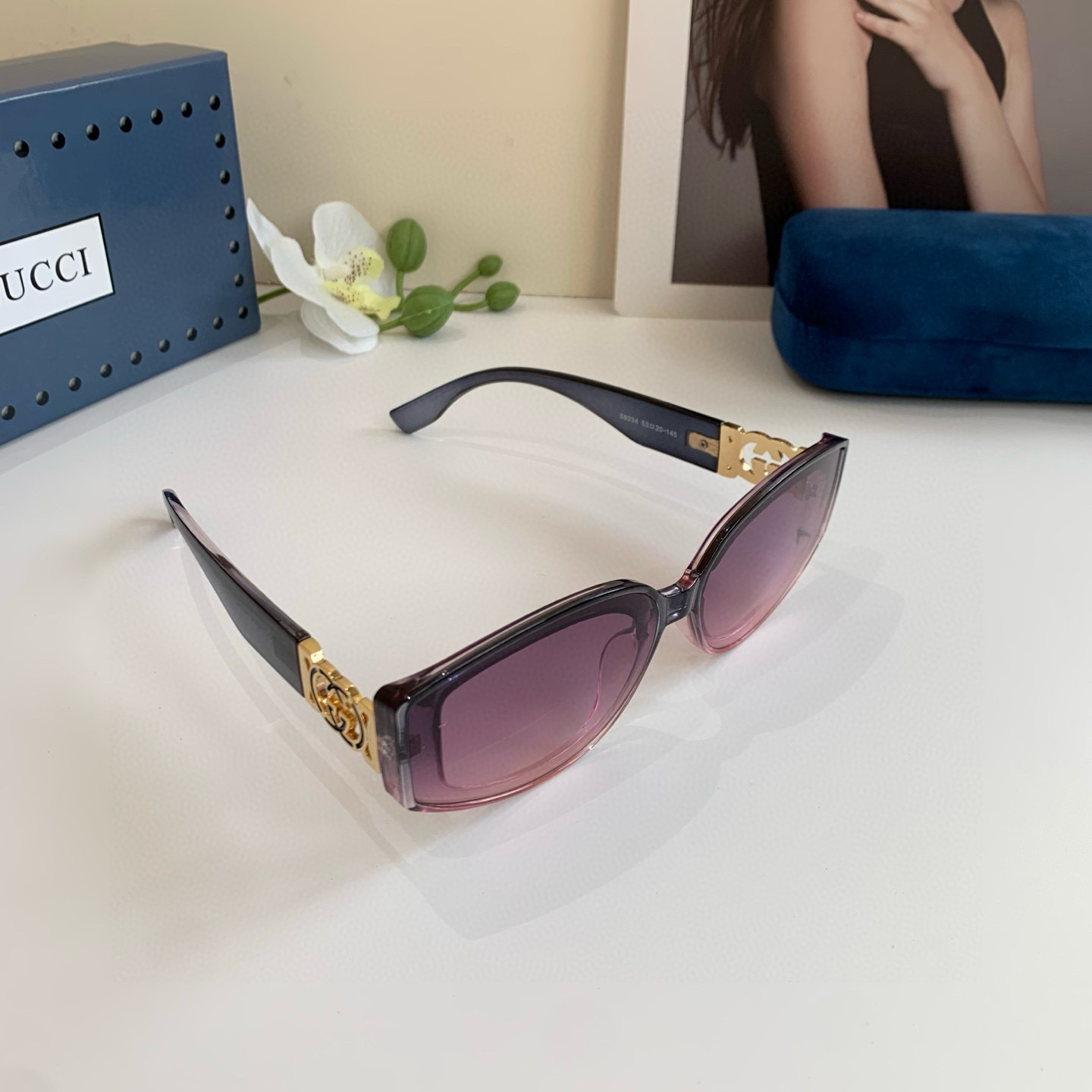 Gucci Round Frame Sunglasses
