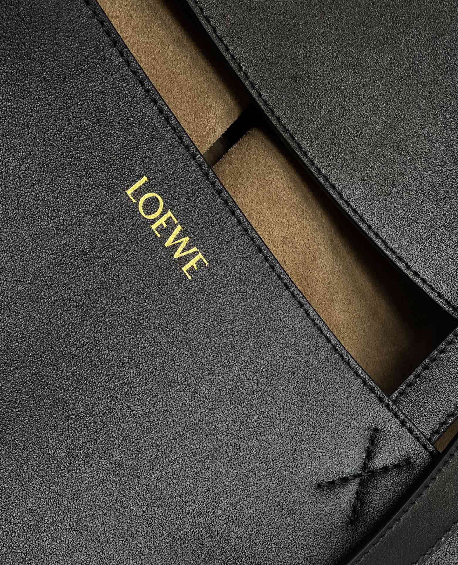 Loewe zzle Fold Large Leather Bag 0692