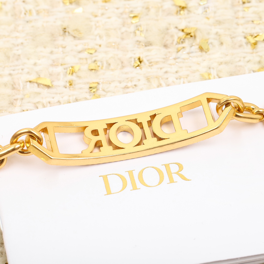 Dior hollow letter thick bracelet
