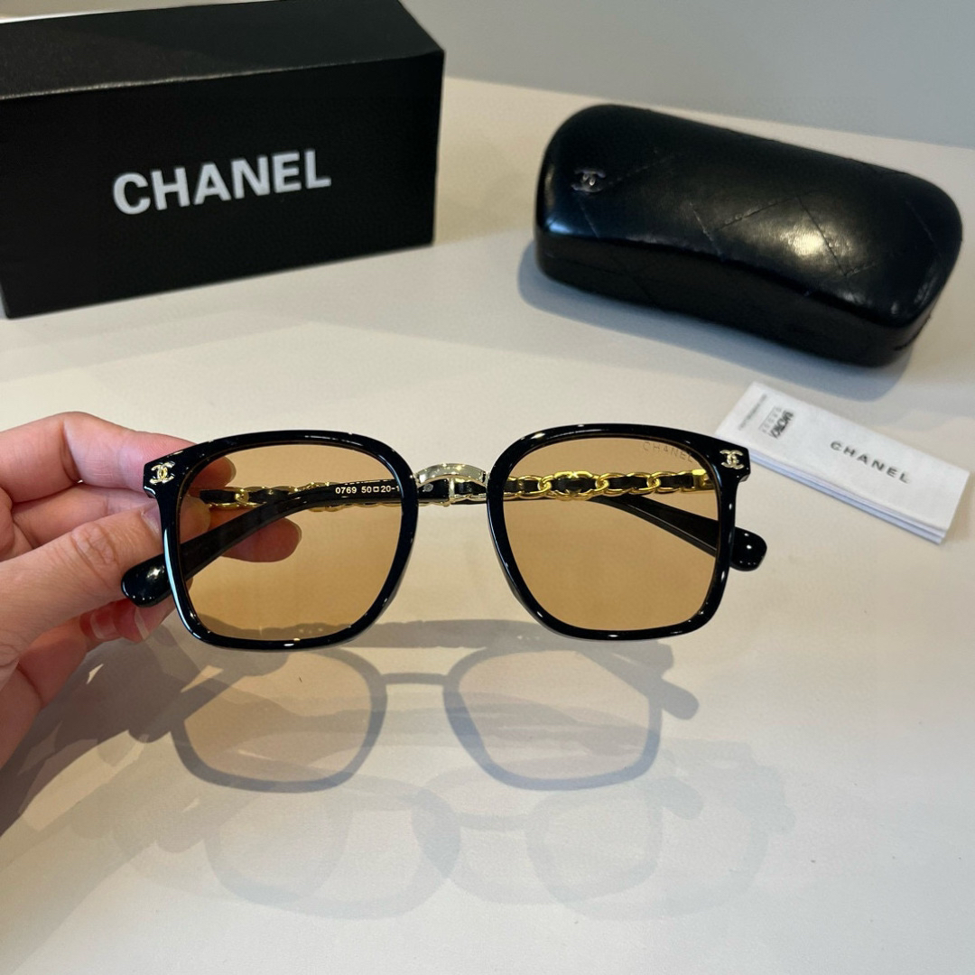 Chanel round frame sunglasses