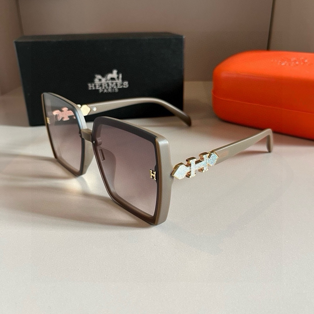 Hermes Square Frame Sunglasses