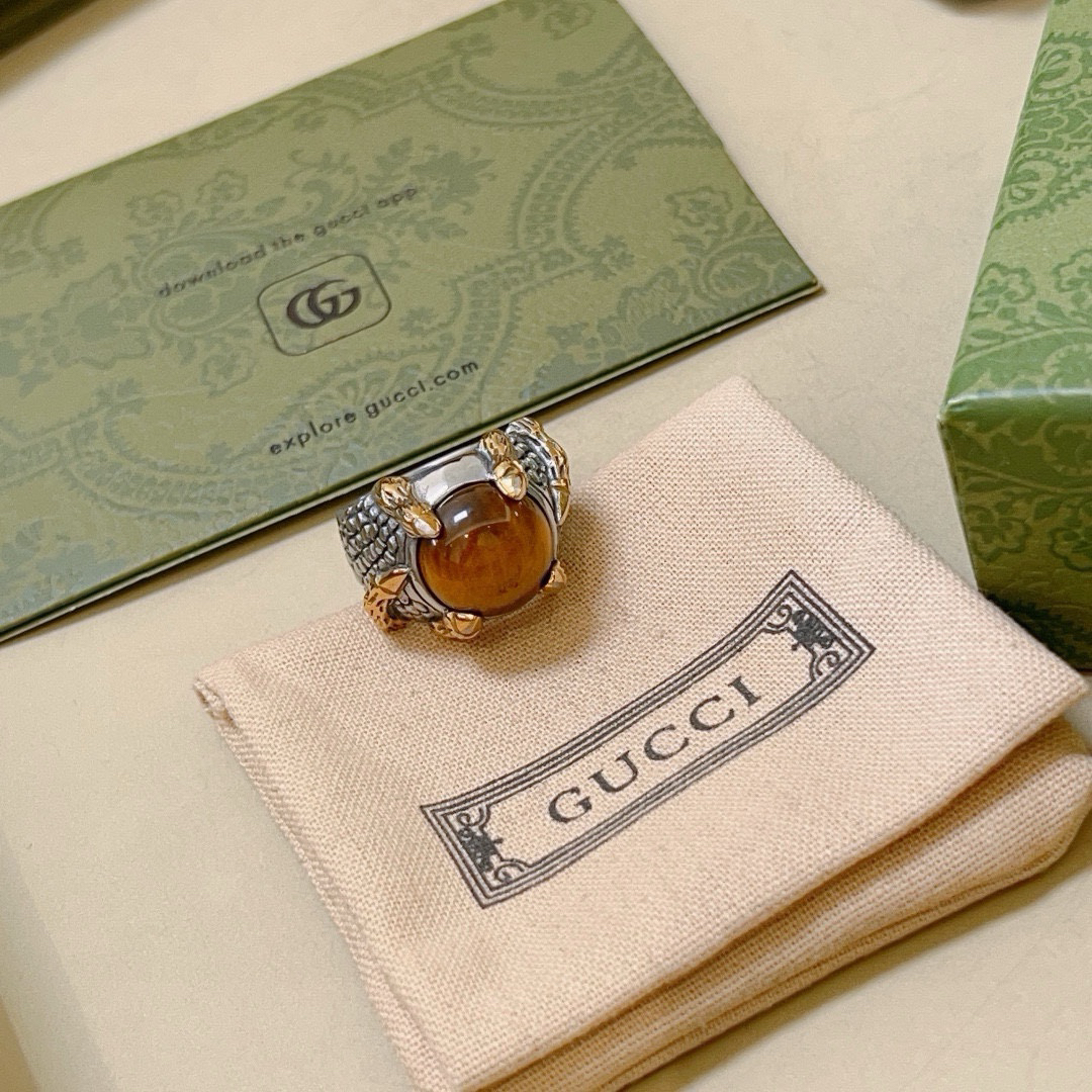 GUCCI natural stone tiger eye ring