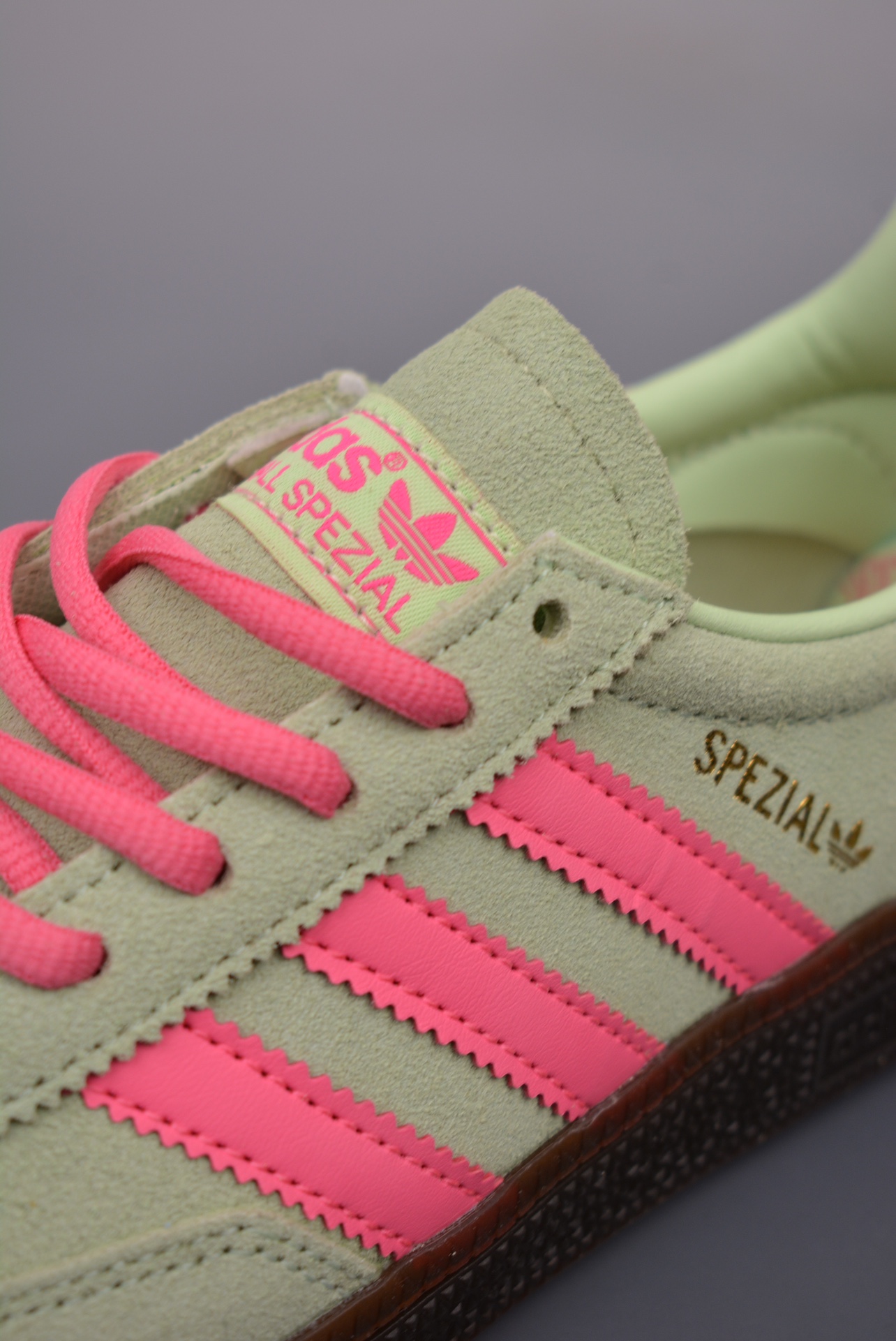 Adidas Handball Spezial Vanilla Green Rose Red IF7498
