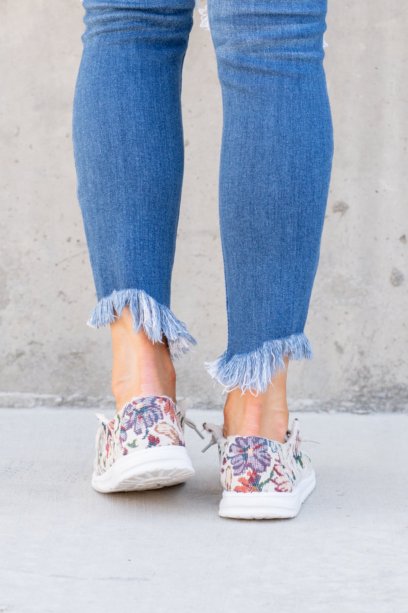 Macy Floral Embossed Boat Shoe Sneakers - Cream