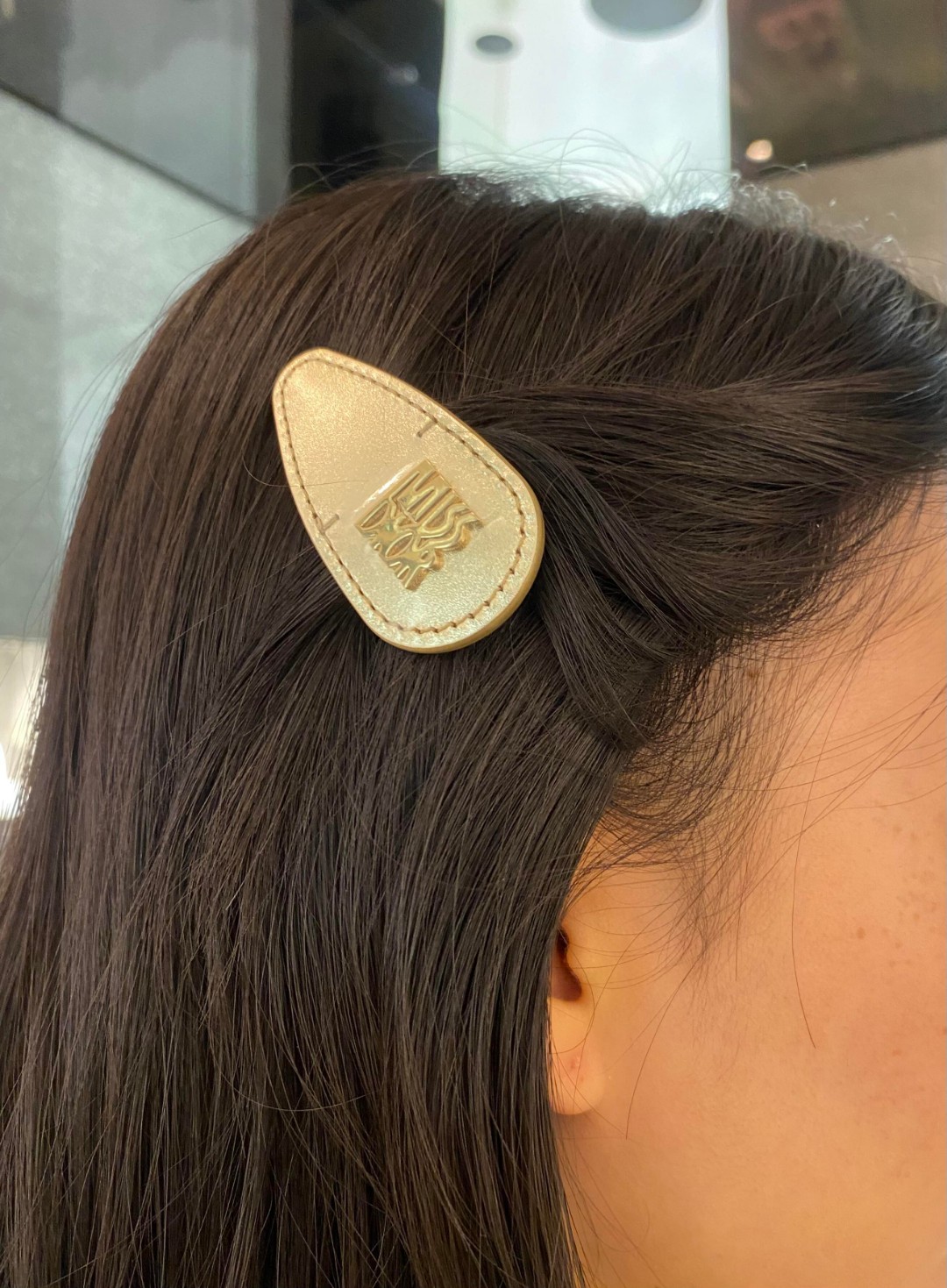 Dior calfskin hair clip