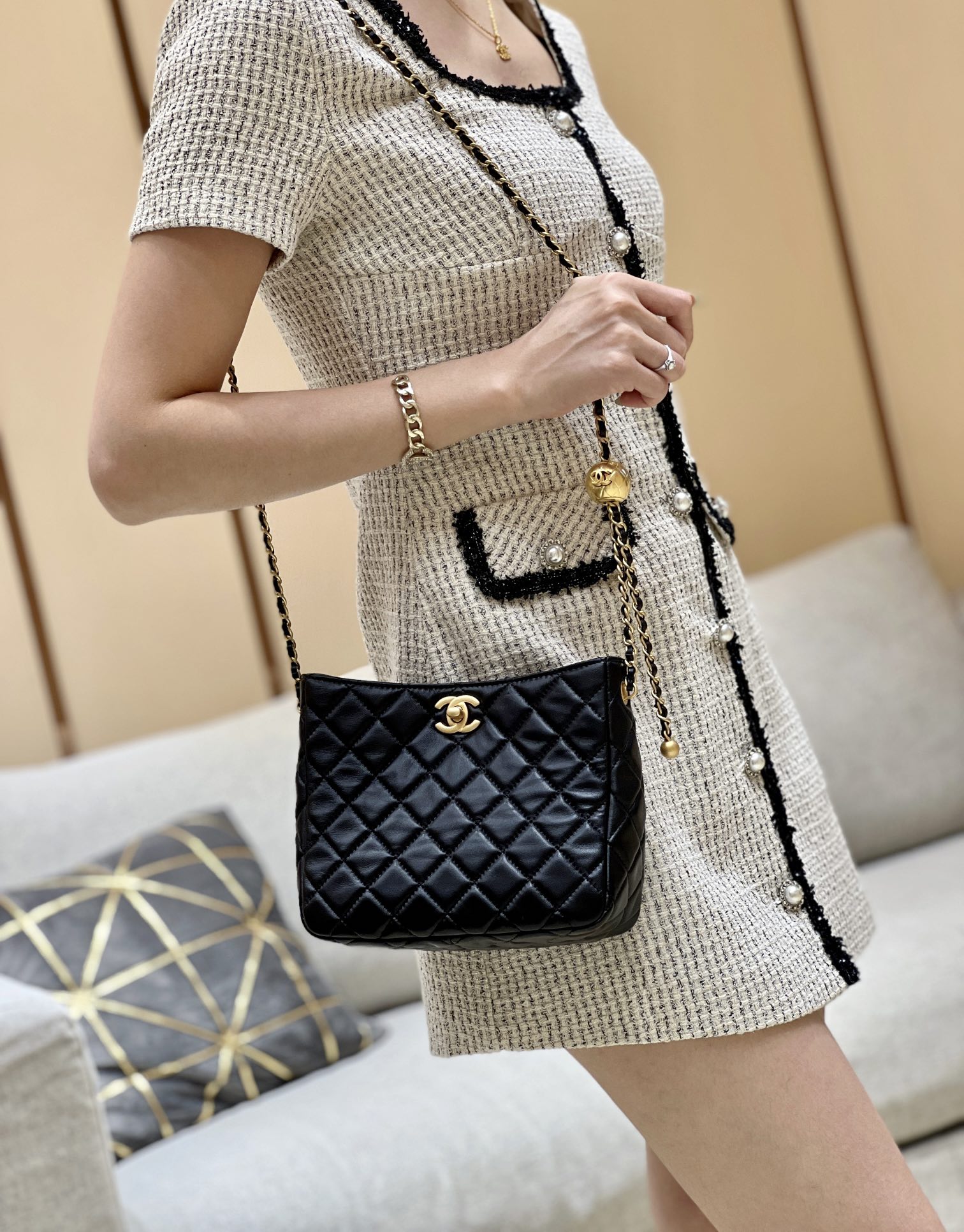 Chanel 22cc Spring/Summer Collection Golden Ball Hobo Hippie Bag 3259