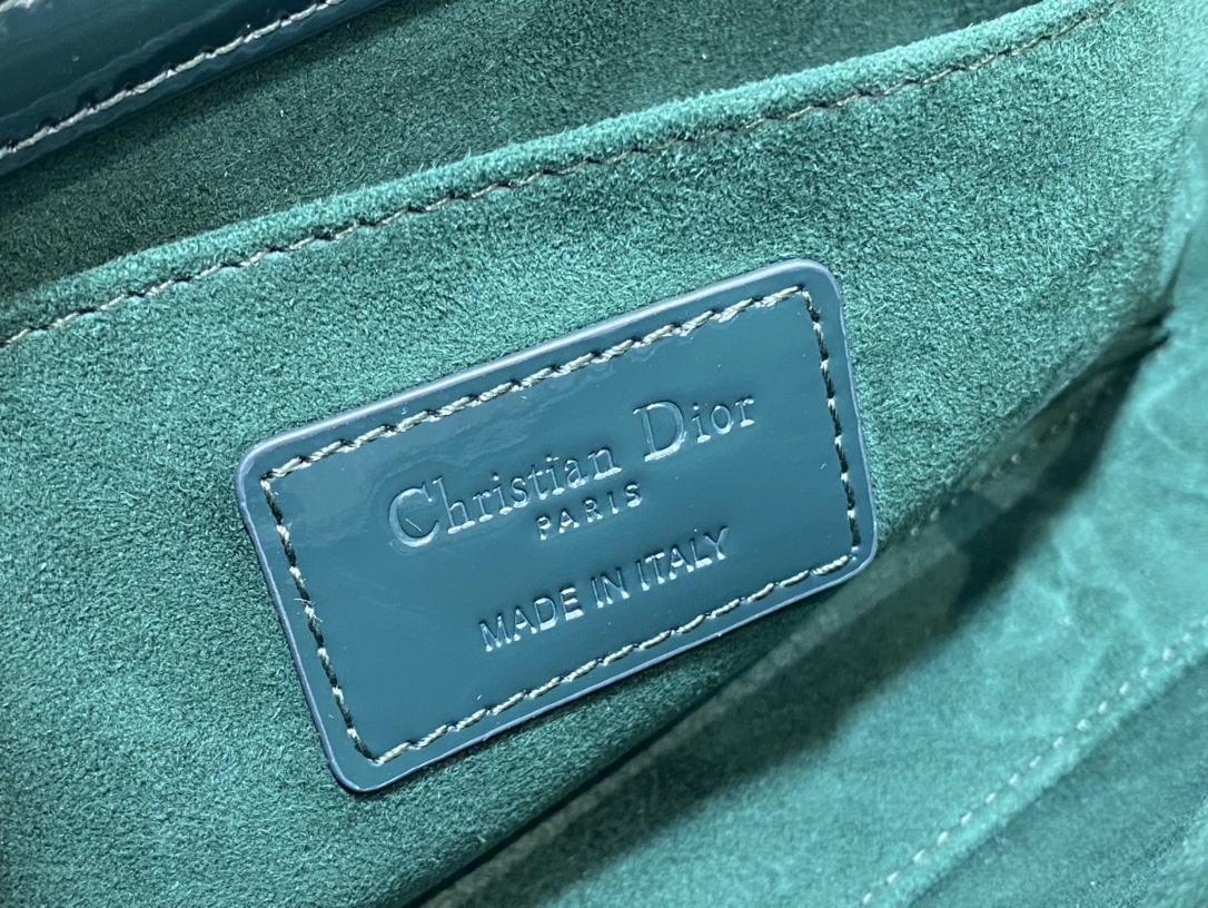 Dior D-joy Medium Patent Leather Bag