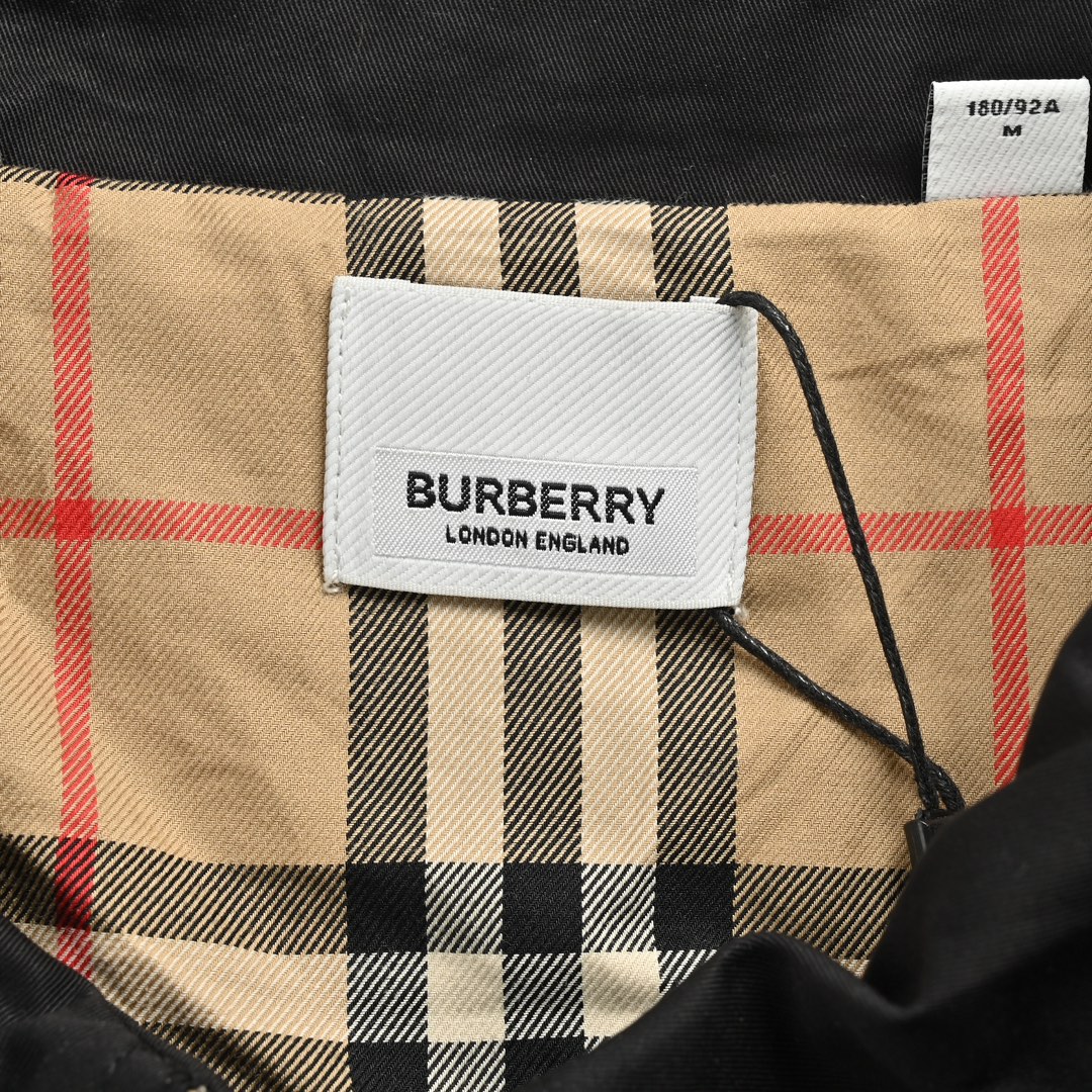 Burberry 24Fw warhorse embroidered lined check jacket
