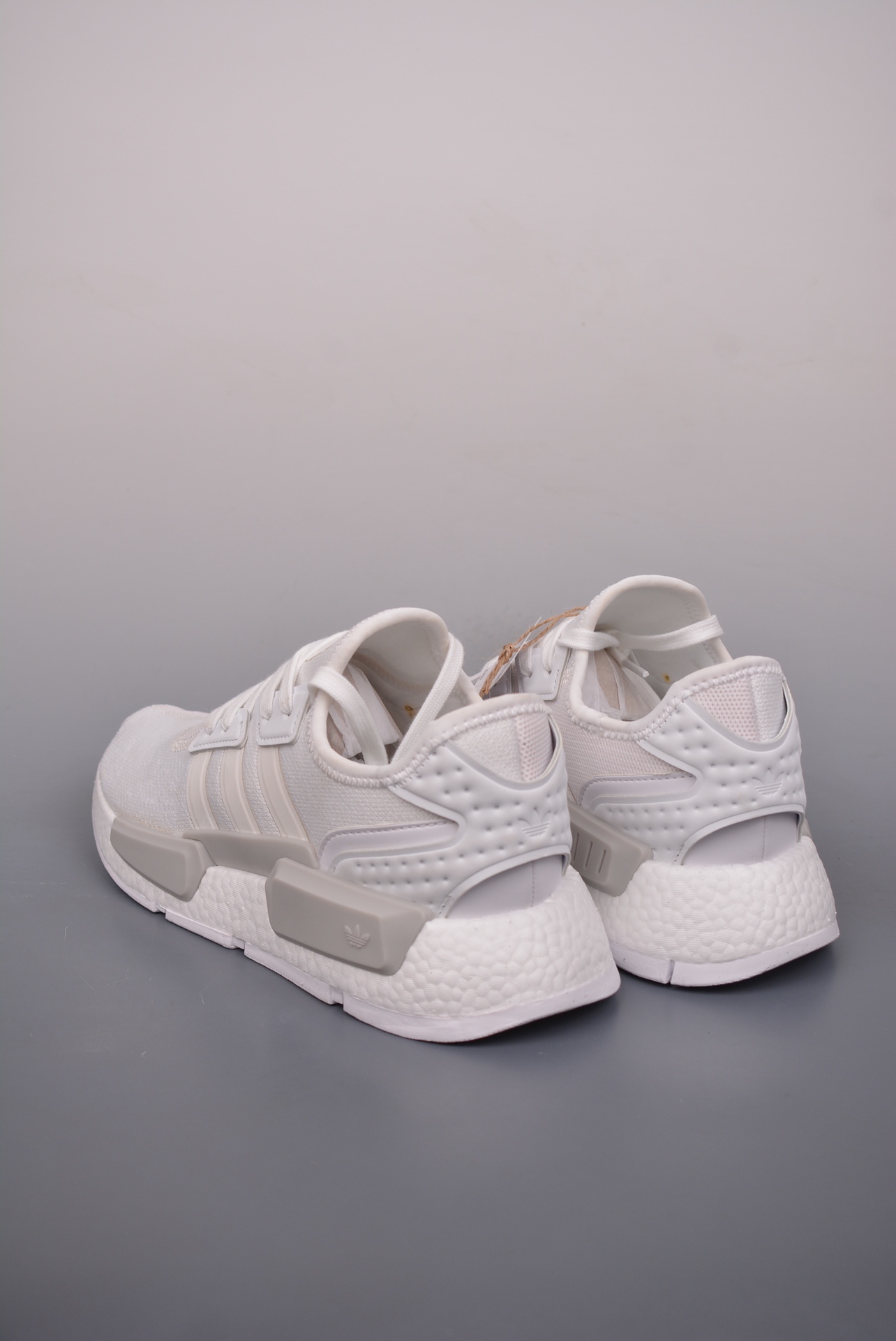 adidas NMD _G1 White  IE4557
