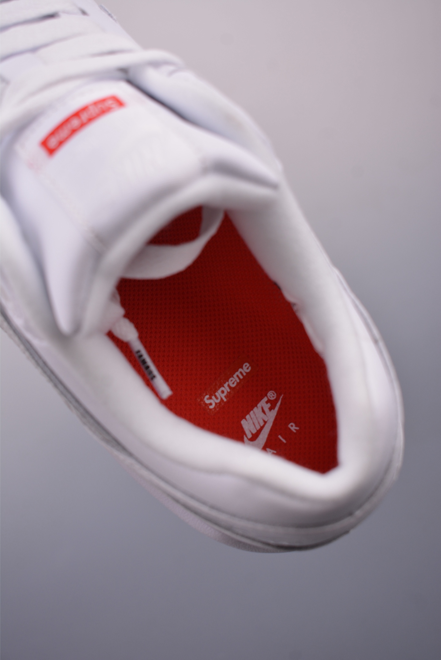 Supreme x Nike Air Max 1 '87 SP Original Series Joint White HF8813-100
