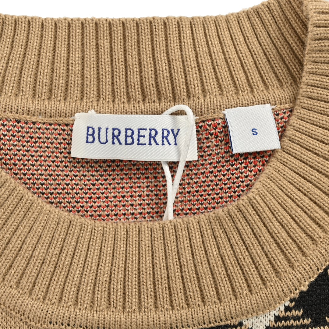 Burberry 24Fw diagonal check crew neck knitted sweater