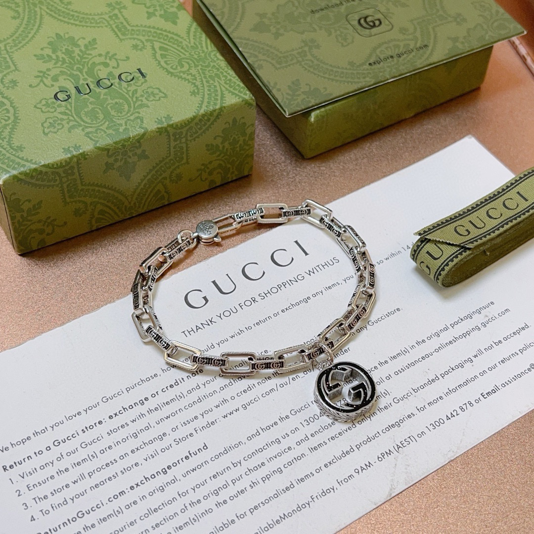 Gucci GG Vintage Bracelet