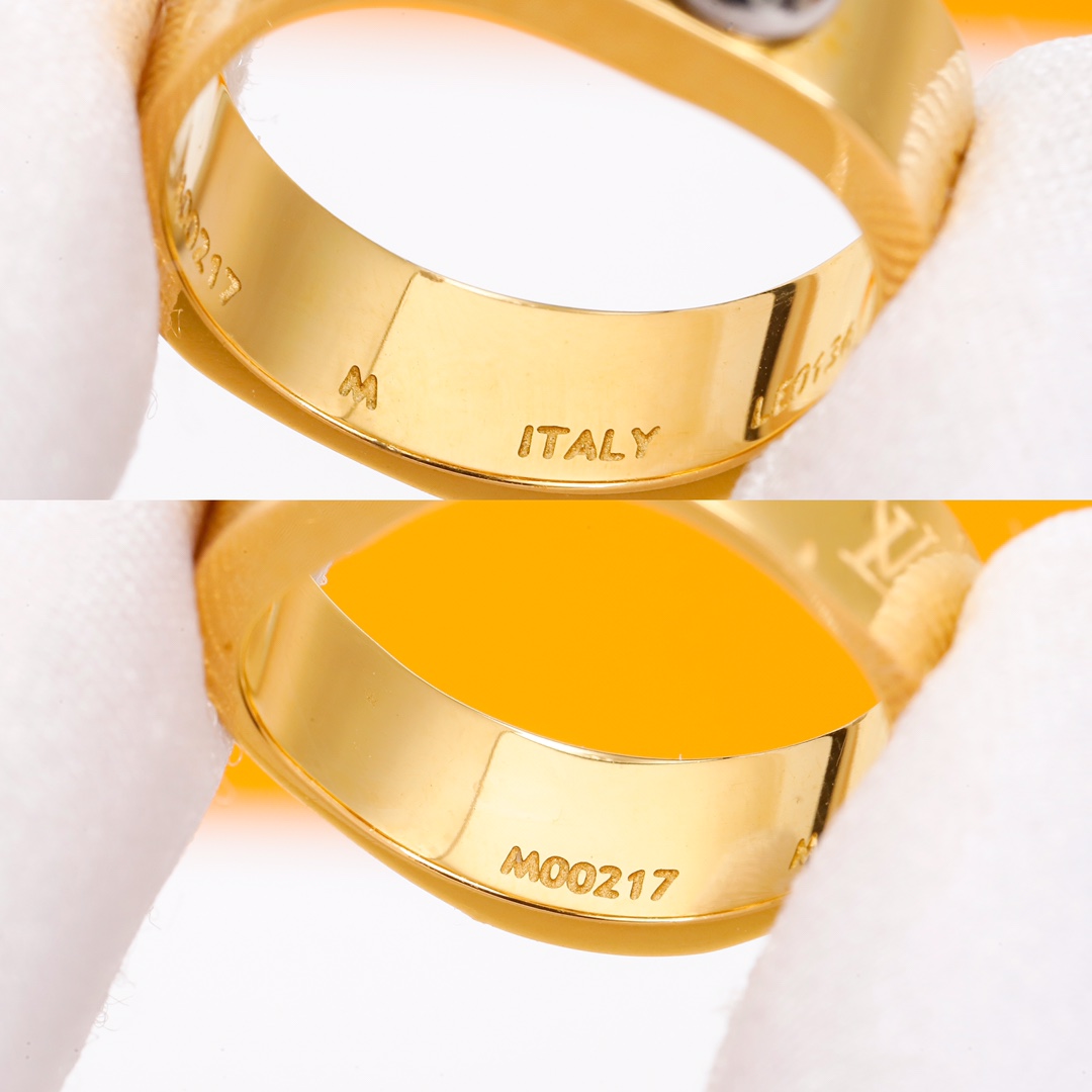 Louis Vuitton Square Couple Ring