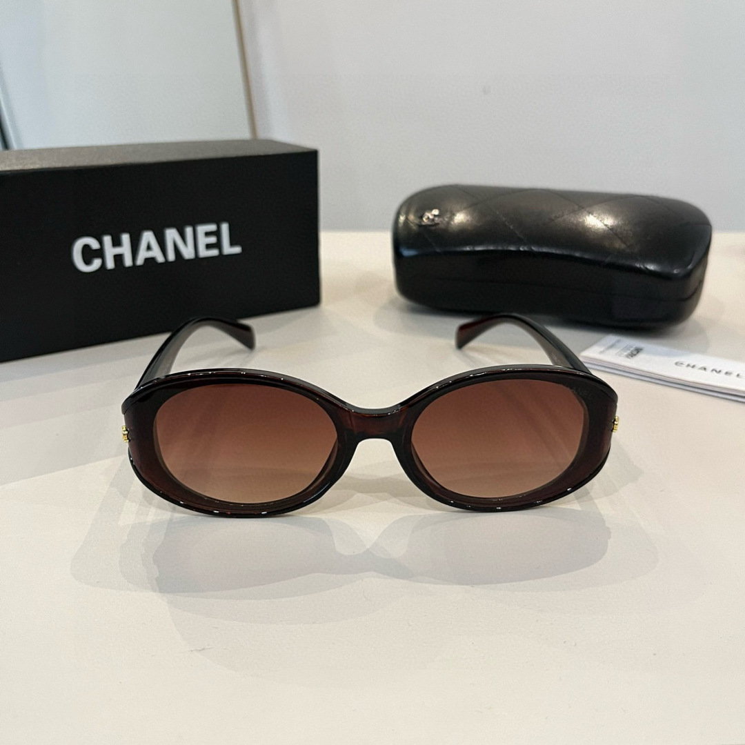 Chanel round frame sunglasses