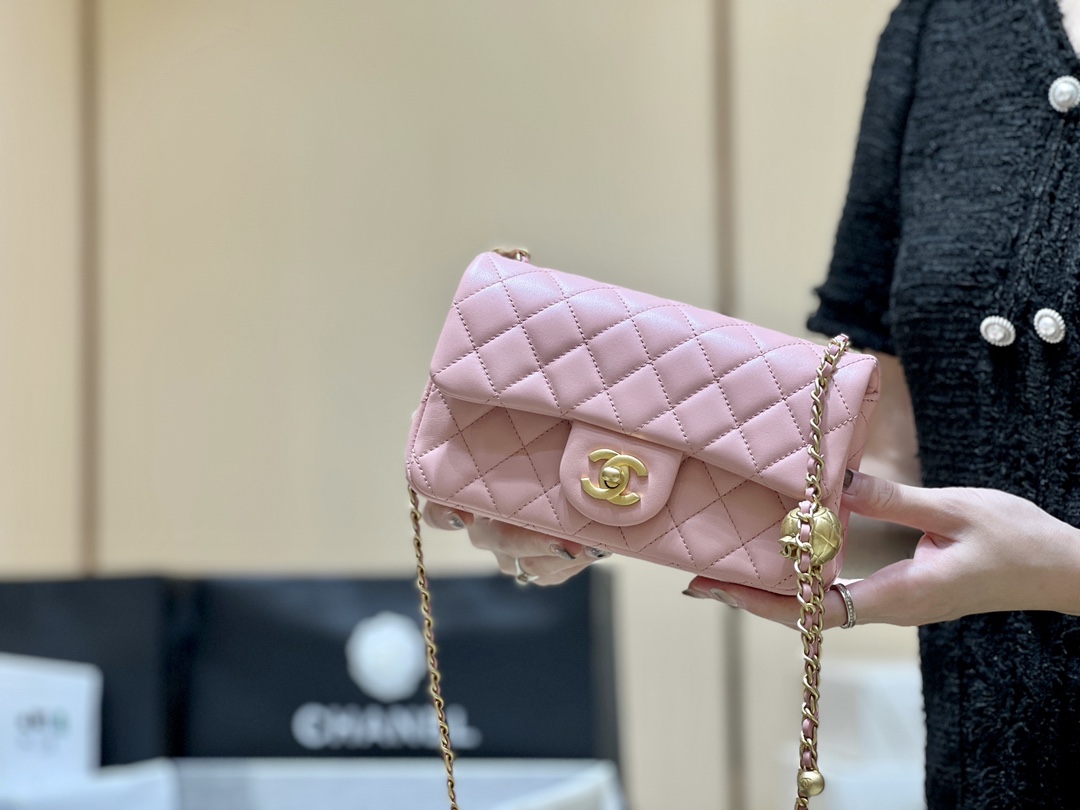Chanel 23K cf mini chain bag AS1787